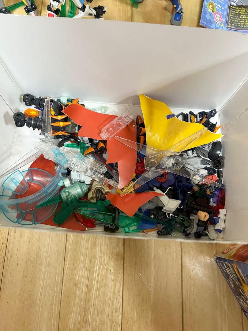 ダンボール戦機　LBX 約50体まとめ売り　上箱付き　説明書付き