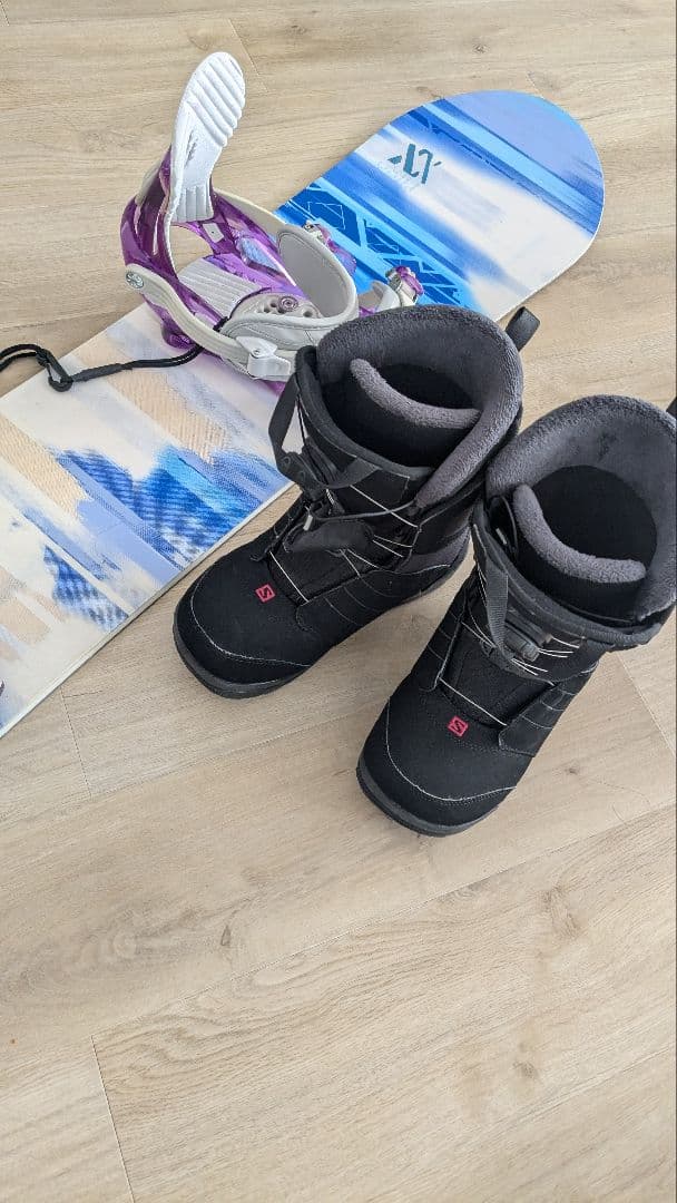 スノーボードとブーツのセット(スノボセット)