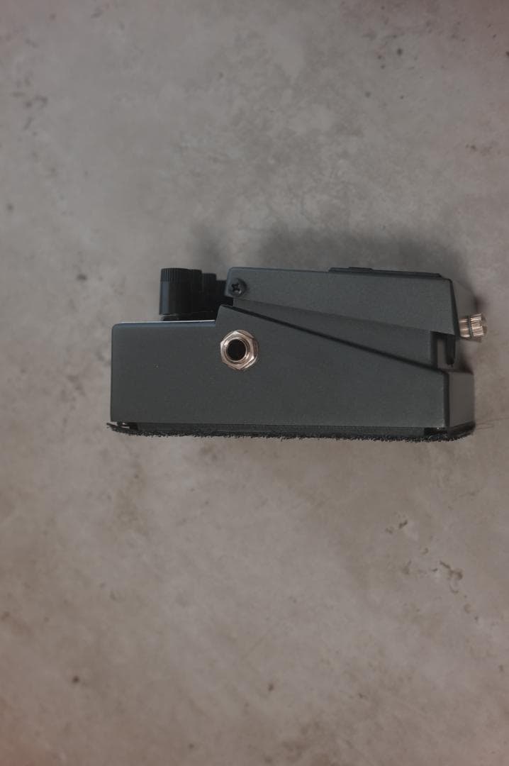 BOSS l Zone MT-2W ギターエフェクター