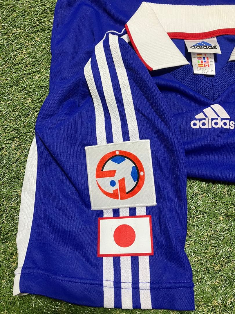 【美品】adidas サッカー日本代表ユニホーム 2000年アジアカップ優勝　L