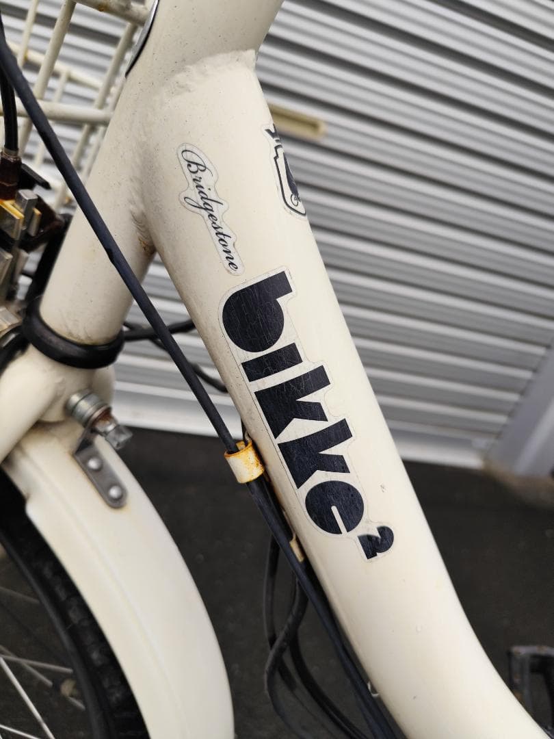 ブリヂストン　ビッケ2　8.7Ahバッテリー　2016年製　後ろタイヤ新品