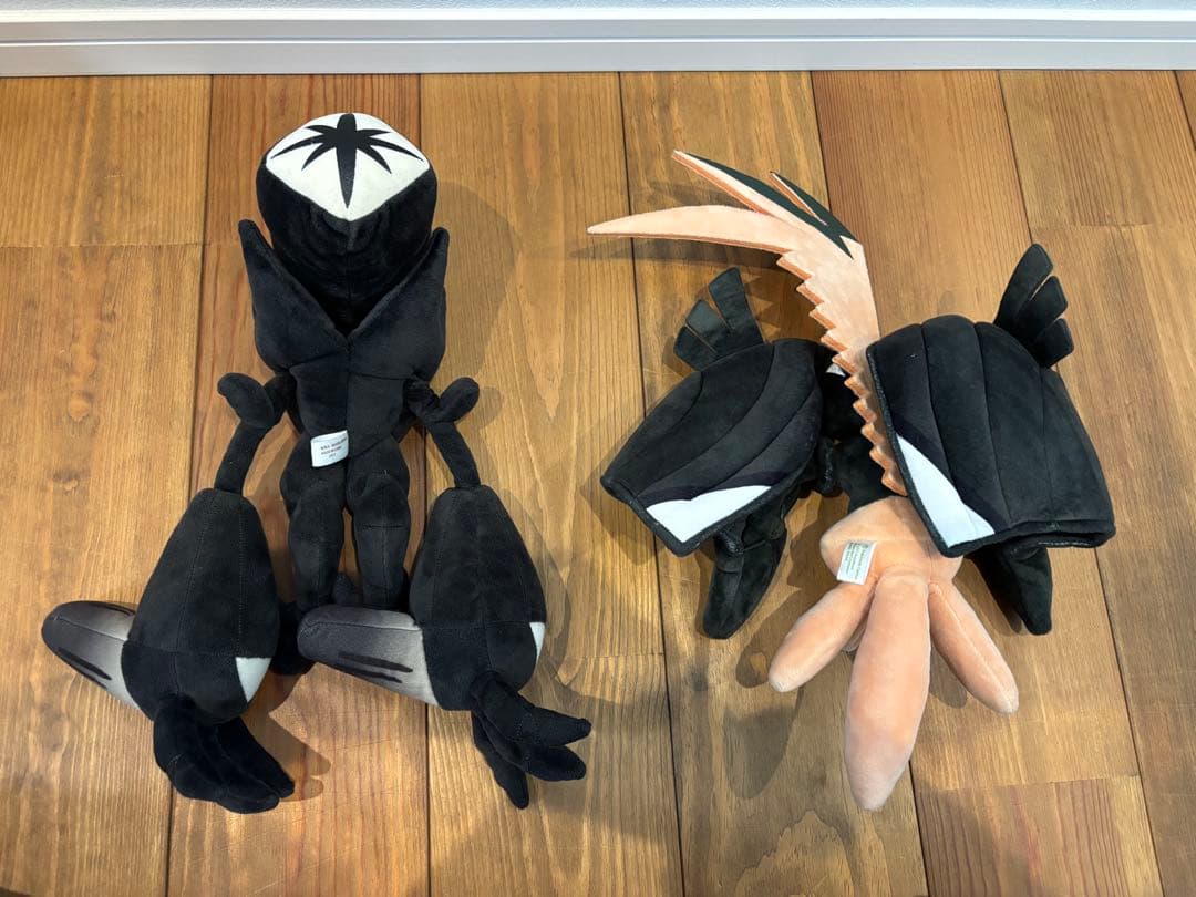 ポケモンセンター　ぬいぐるみ　ネクロズマ　カプコケコ　色違い