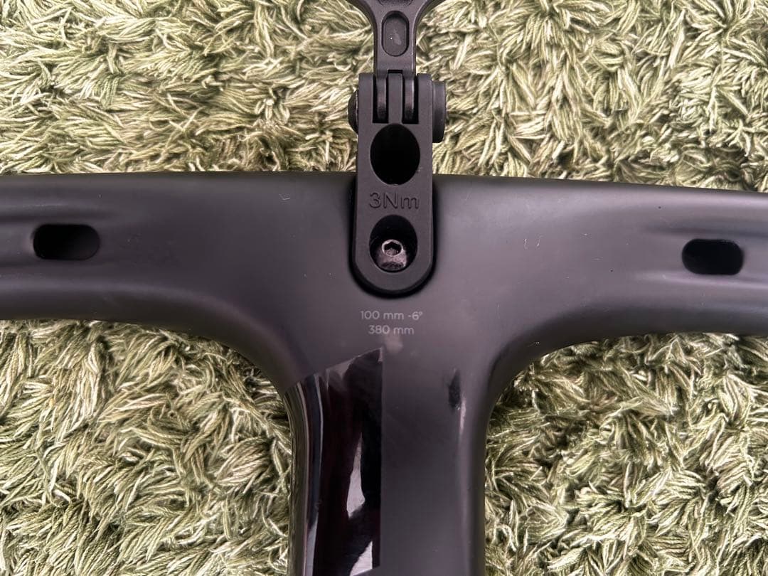 ブラックインクHB01 一体型カーボンハンドル　マウント付き