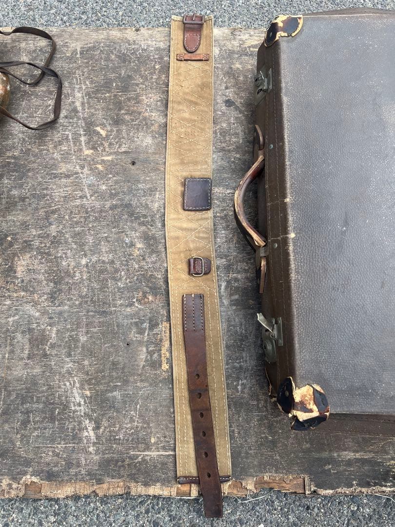 【O-1311】軍物 軍隊 戦争 ミリタリー フライトキャップ リュック 水筒