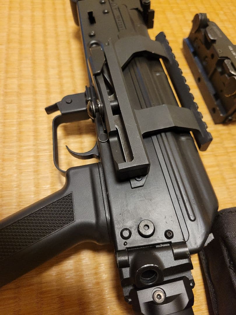 東京マルイ次世代電動ガン　AK74MN