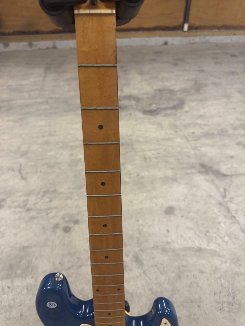 Flavour エレキベース 青 21フレット