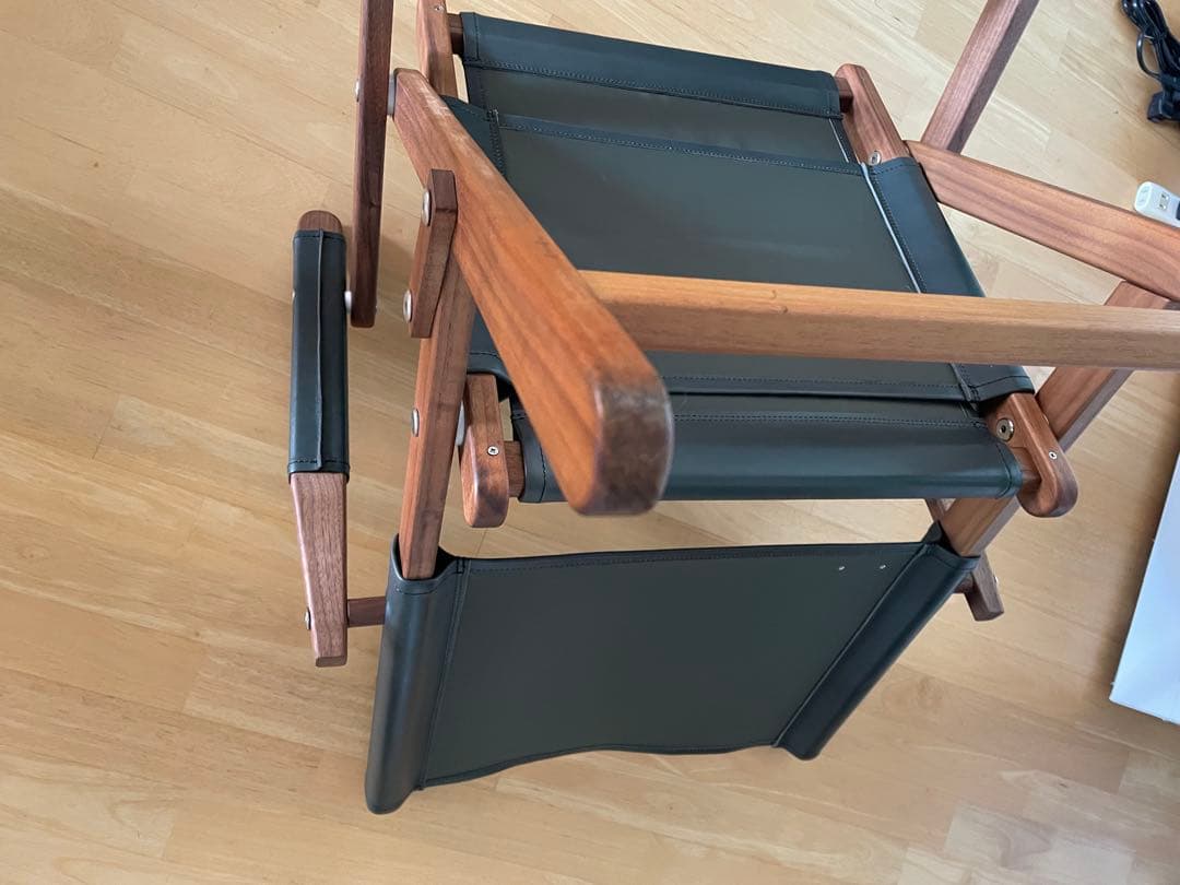 1534　INOUT Just Right Chair Leather