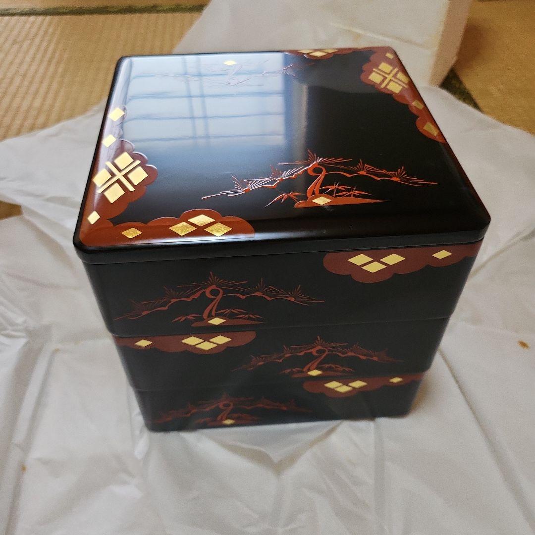 丸三漆器　秀ひら塗り　重箱　３段　松