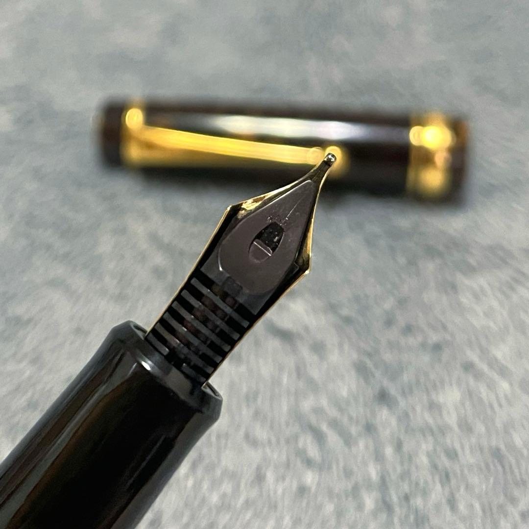 【超美品】パイロットカスタム　エレガンス　18K750太字　マーブル軸　万年筆