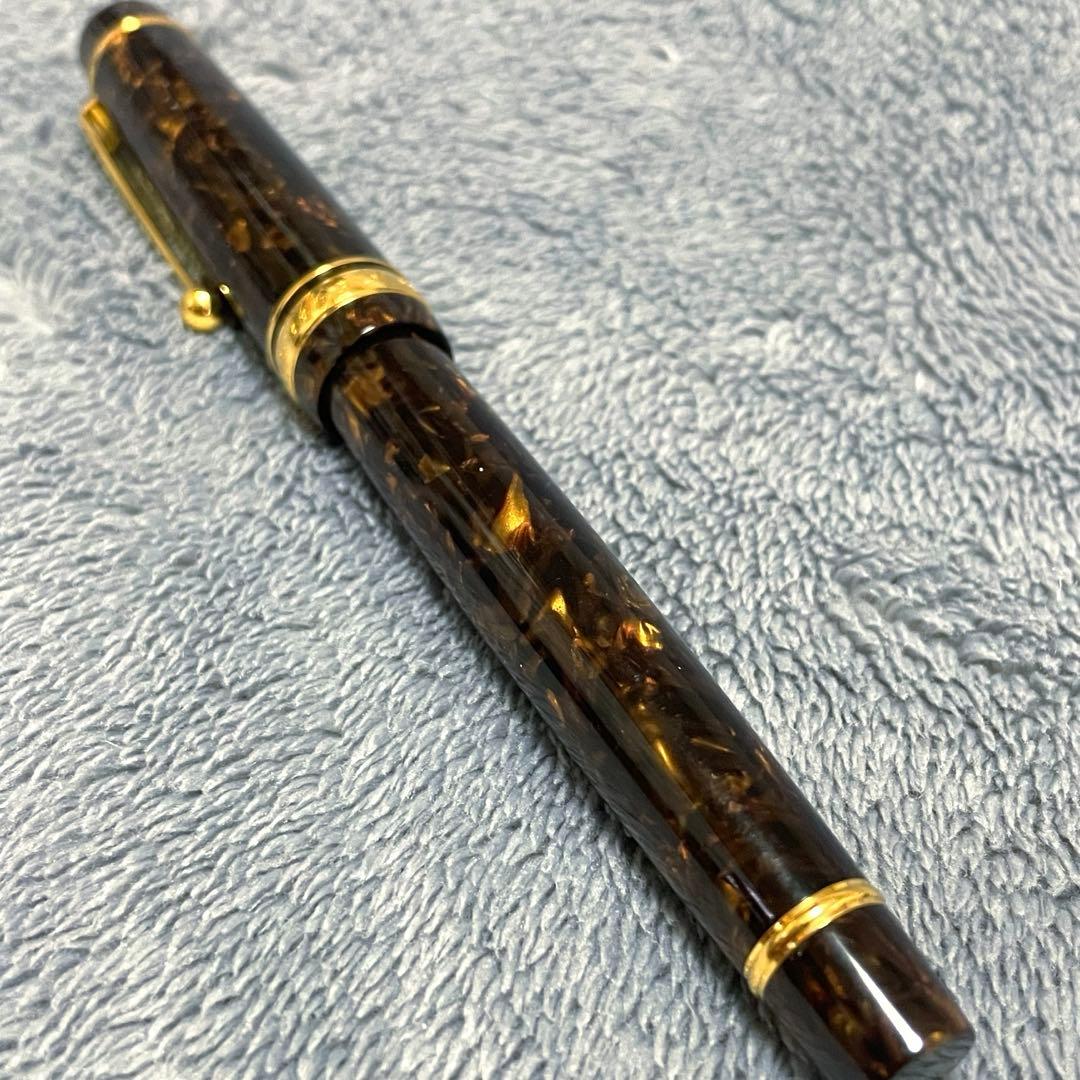 【超美品】パイロットカスタム　エレガンス　18K750太字　マーブル軸　万年筆