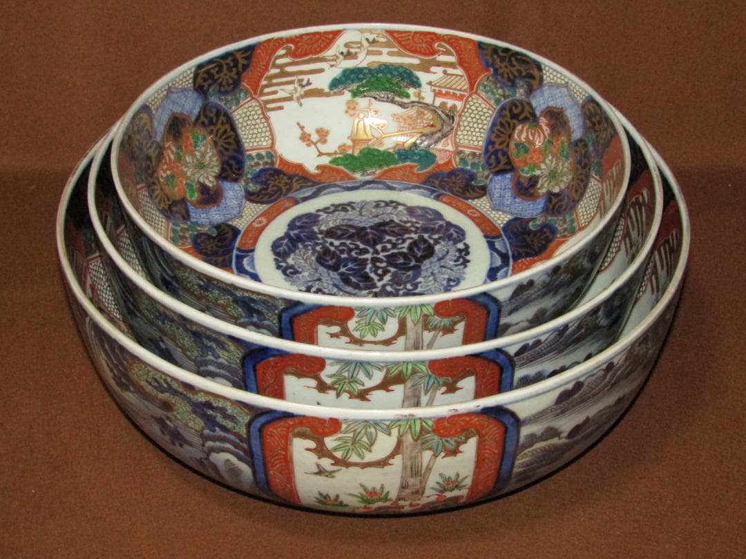 【伊万里　特大寸　丼鉢　三つ組　径３７ｃｍ　明治四十四年新調】美品