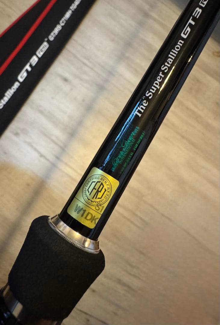 エバーグリーン　新品未使用　カレイドインスピラーレ　スーパースタリオンGT3RS