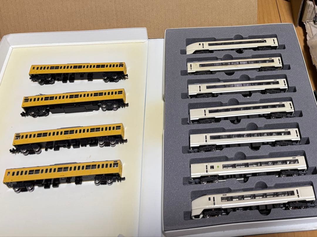 鉄道模型Nゲージ　:　中古　スーパーひたち　and 103系近郊電車