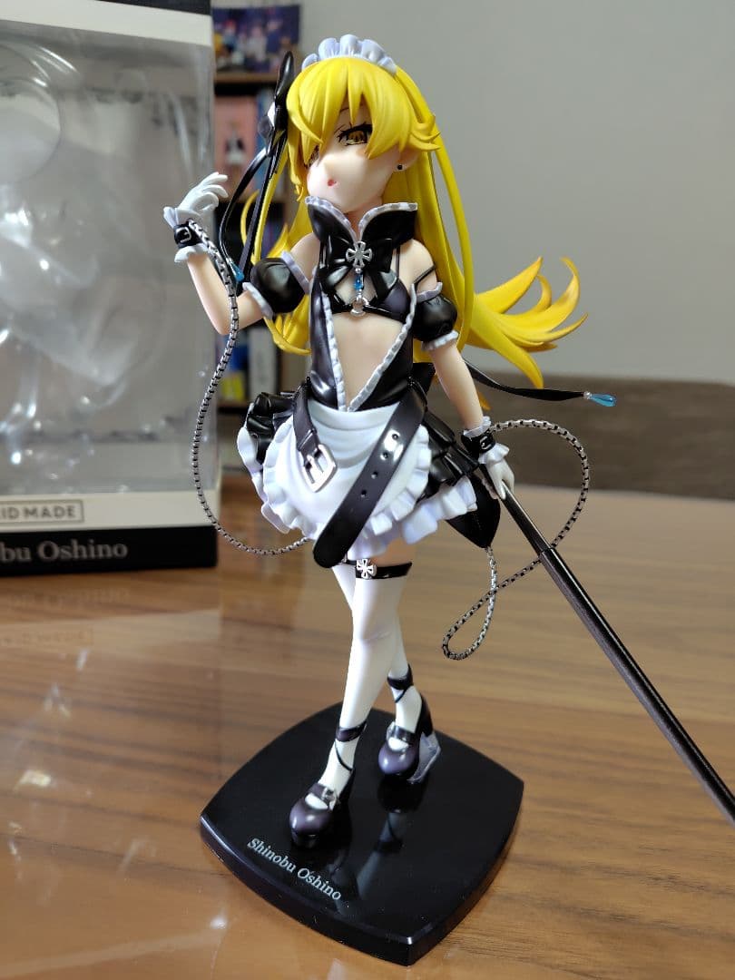 忍野忍 メイドフィギュア