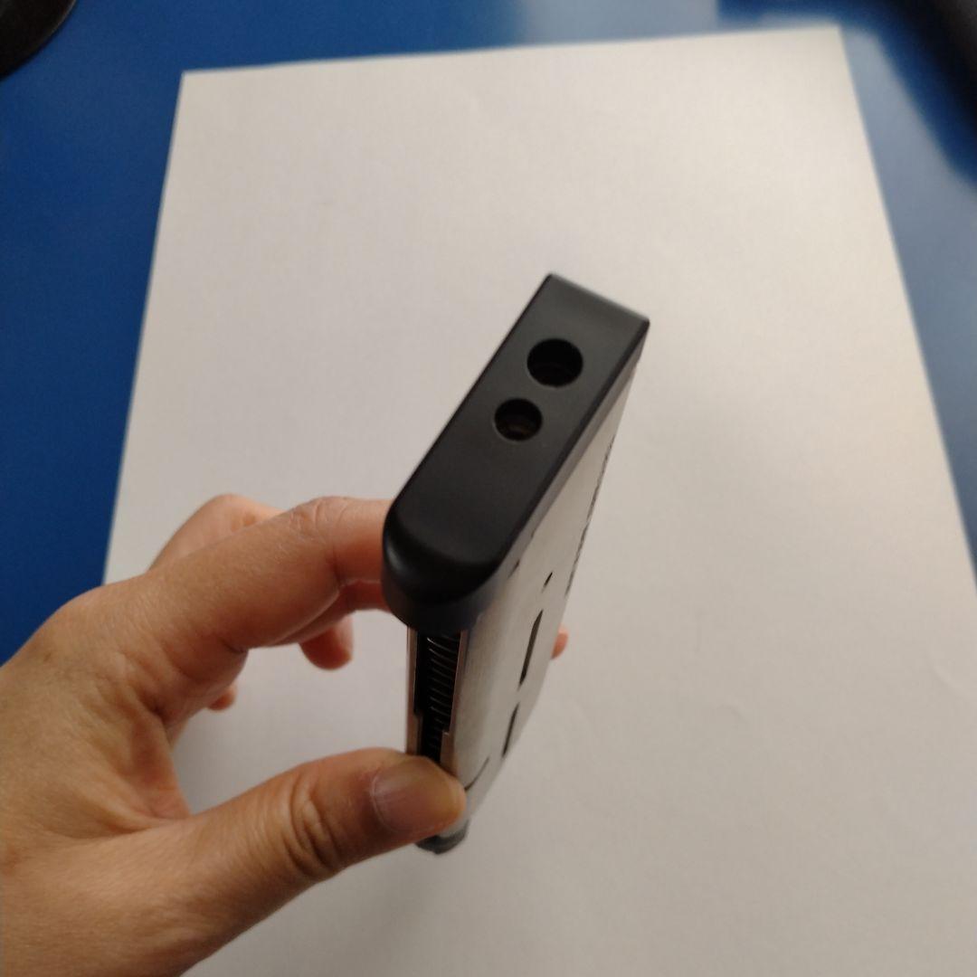 赤*色様 ストライクウォーリア　 ガスガン