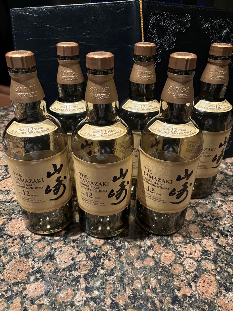 サントリー 山崎 12年700ml 空瓶８本セット