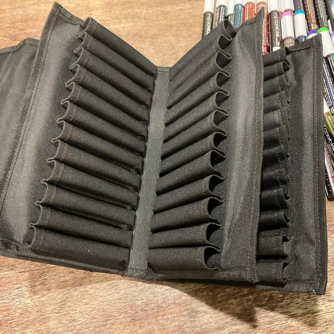 美品！Copic Sketch コピックインク43本+専用ケース 72本用