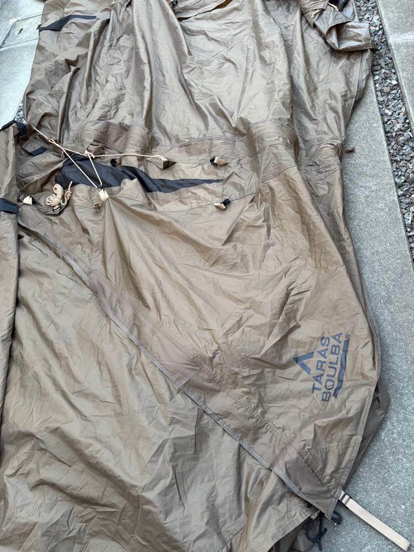 タラスプルバ　グラムキャタピラージュニア2 グランドシート付き　引き取り可