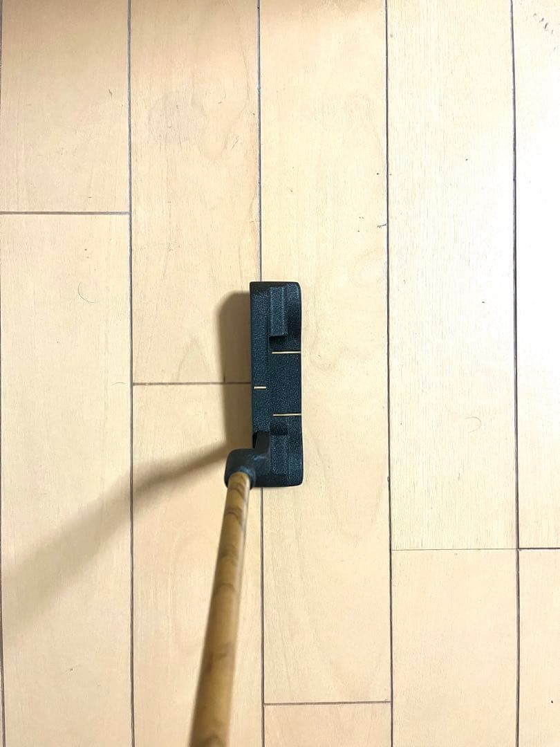 大幅値引14444⇒9999円☆JAGUAR社ヒッコリーシャフトパター35インチ