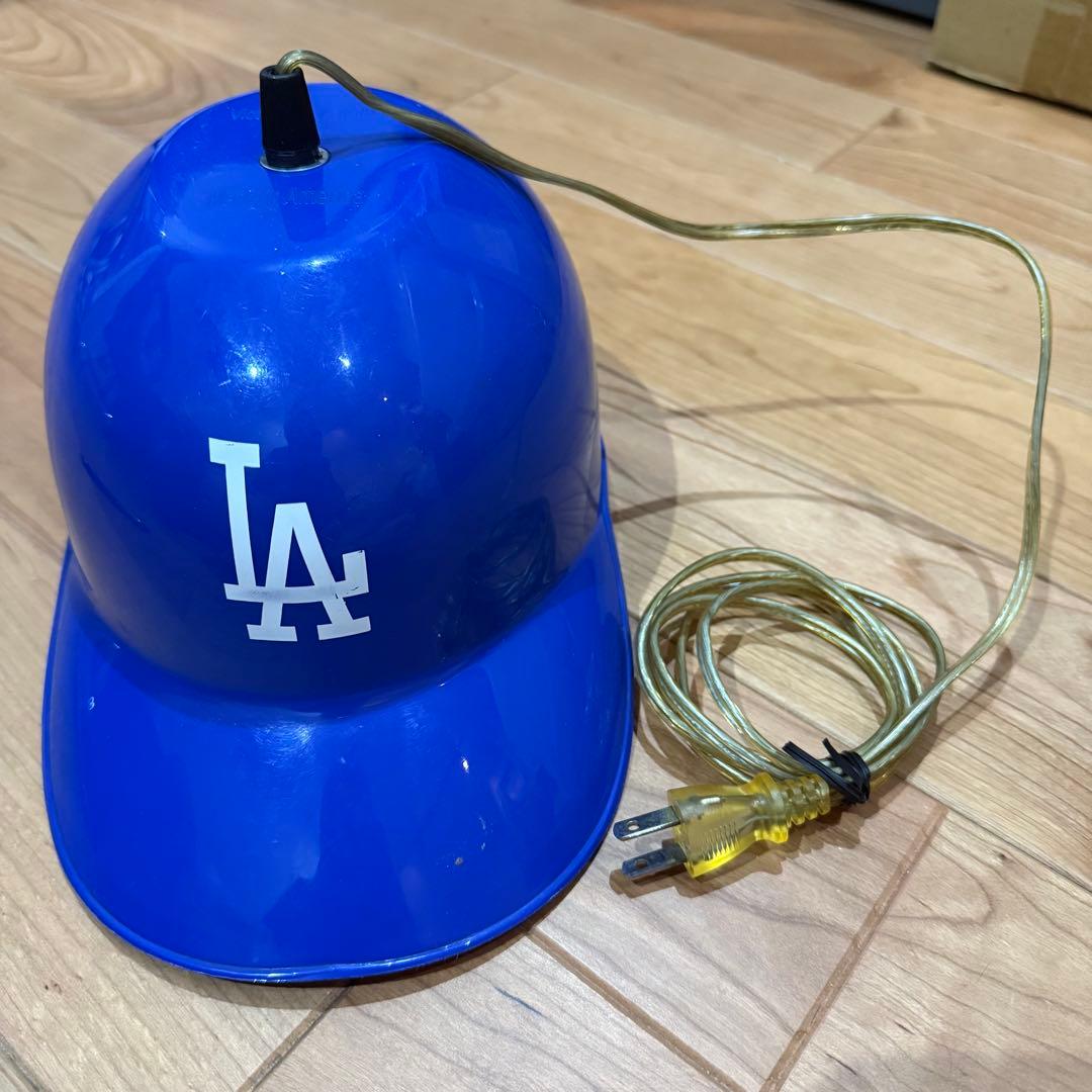 ビンテージ ロサンゼルスドジャース ヘルメット ライト
