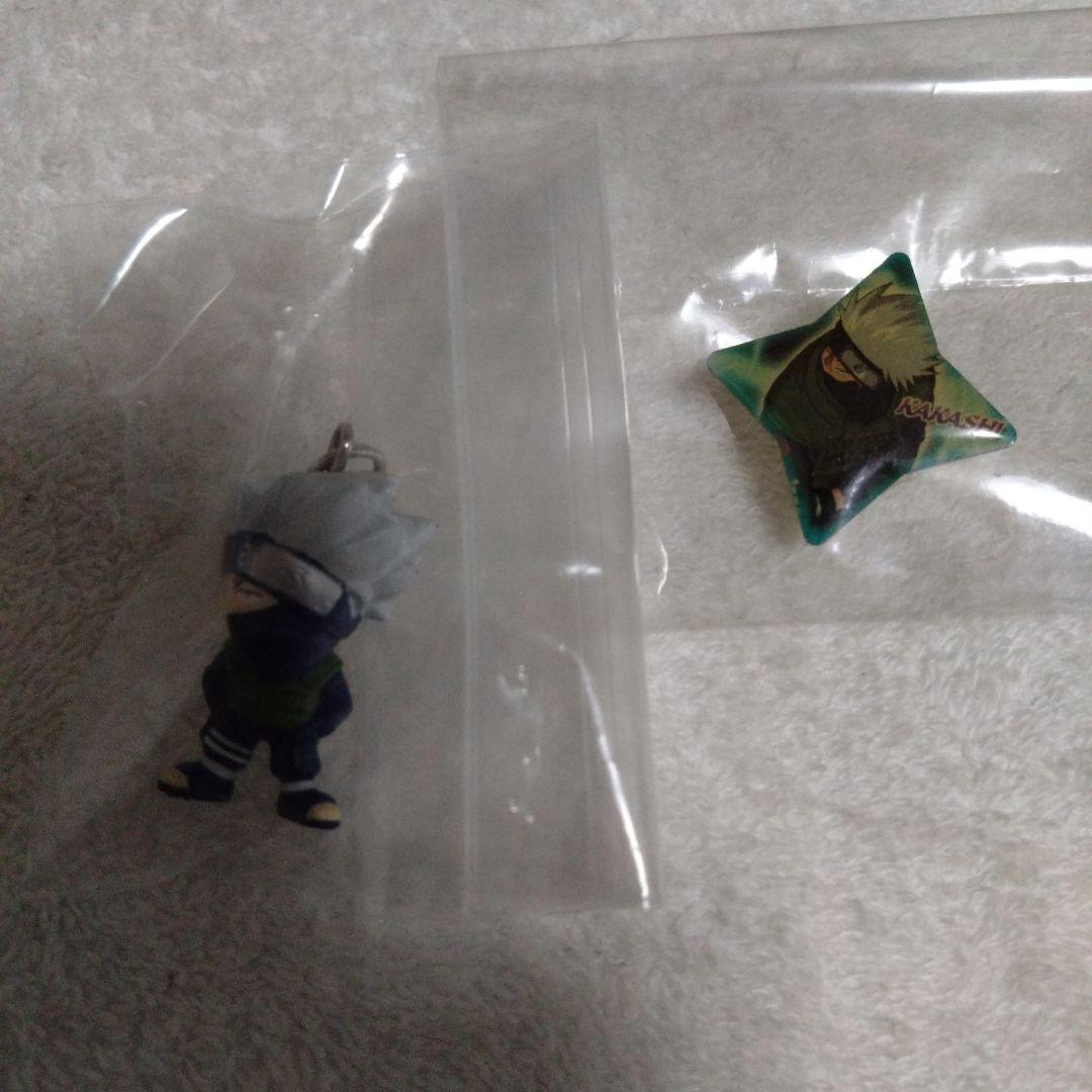 NARUTO　はたけカカシ　缶バッジ　SEGA　キーホルダー　限定品　セット