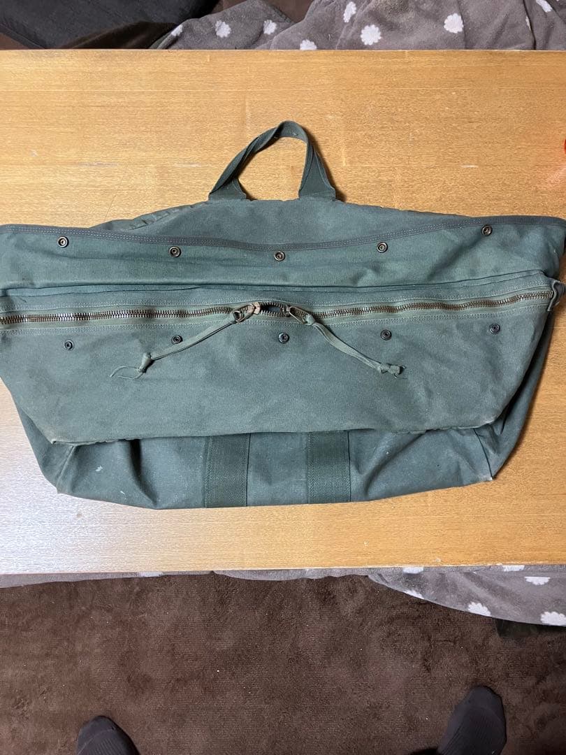 米軍実物　1972年度会計品　USAF フライヤーズキットバッグ