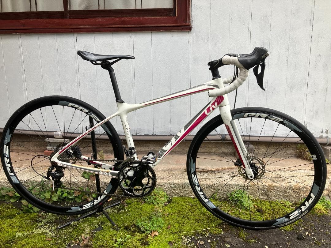 JR大津駅手渡　Giant Liv Avail Advanced2 フルカーボン