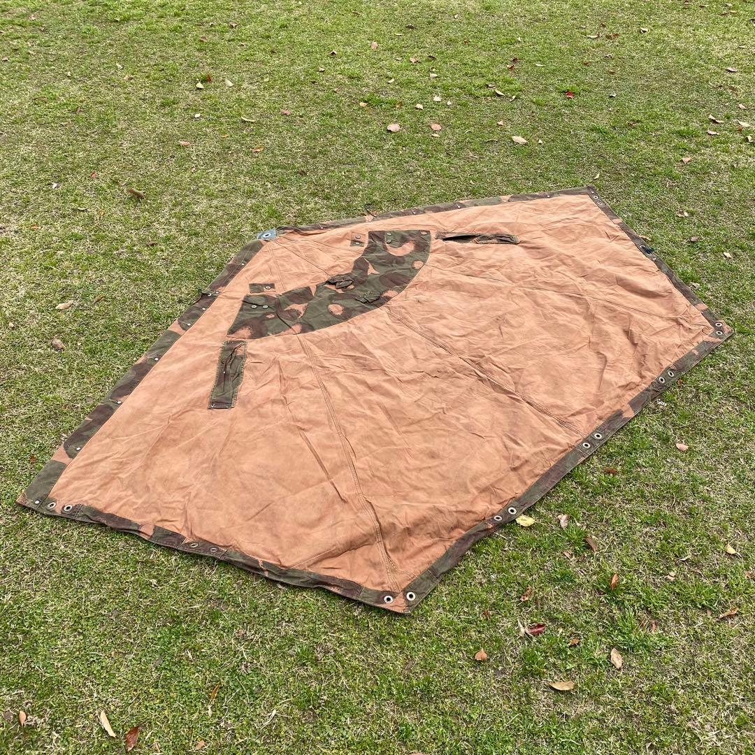 ま*と様 ハンガリー軍　軍幕⑤　ポンチョ　２枚　ポール・ペグセット　 ワンポール