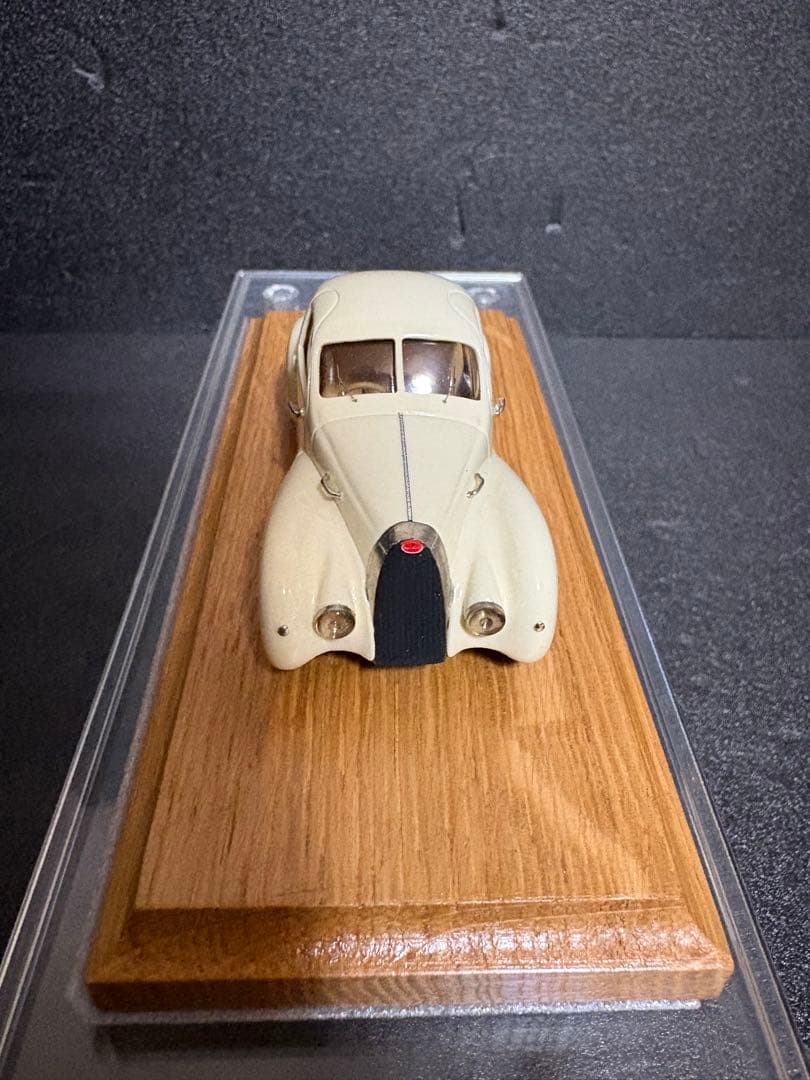 ミニカー heco 1/43 Bugatti T73A 1947