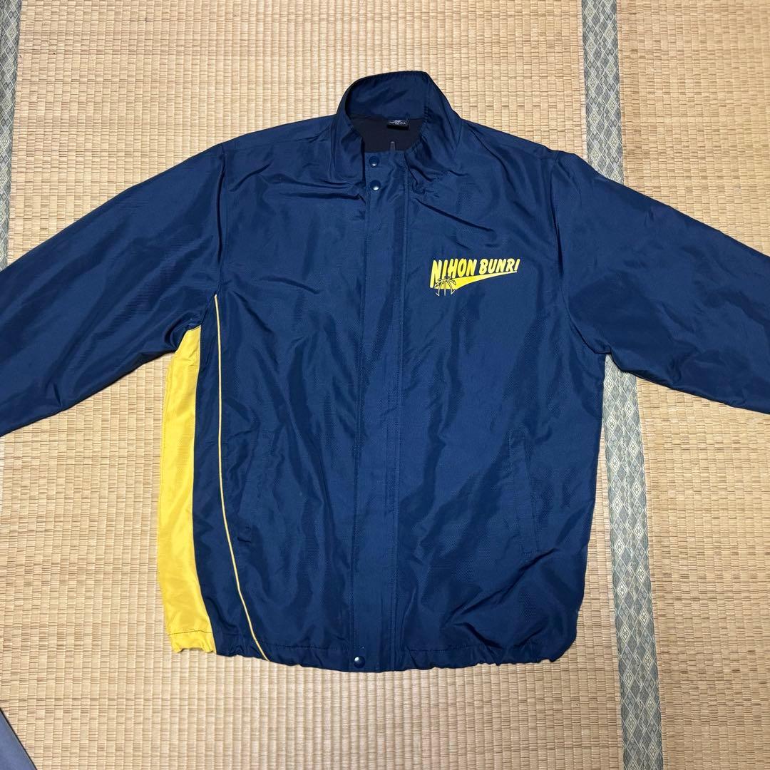 高校バスケットボール部シャカシャカ上着