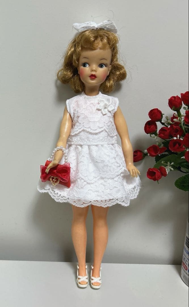 ハンドメイド　タミーちゃんサイズ　レースのスカート