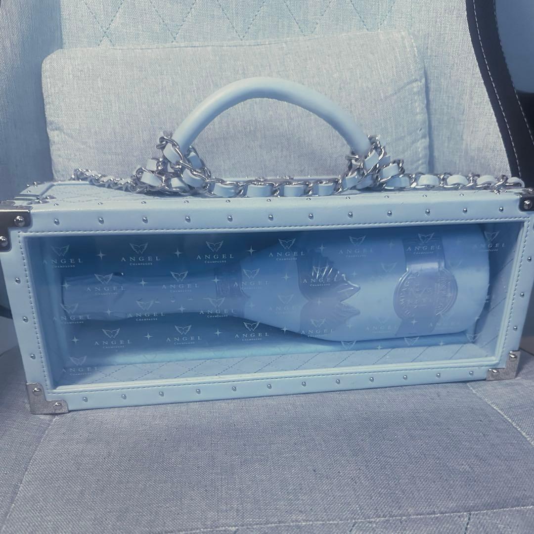 エンジェル シャンパン レザー