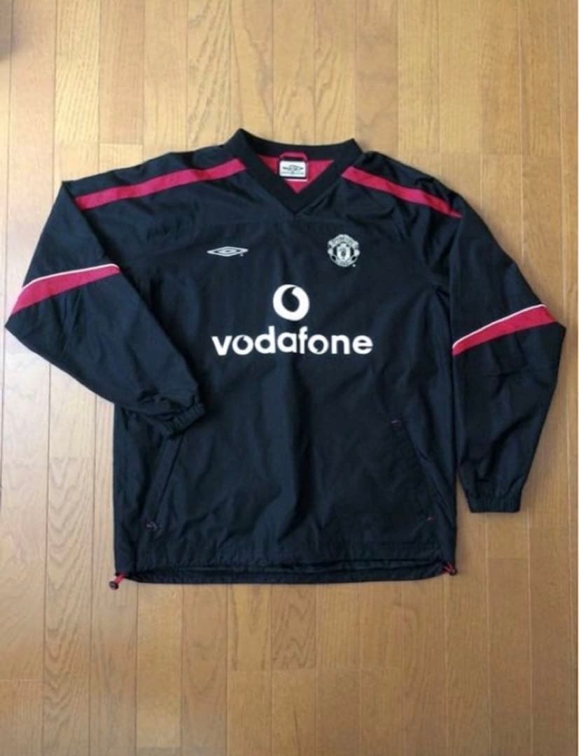 【入手困難】サッカーウェア マンチェスター・ユナイテッド UMBRO 黒 M