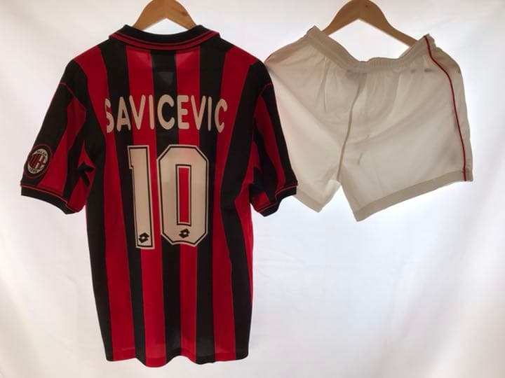 正規品 lotto ACミラン「10」サビチェビッチLユニフォームパンツ上下2点