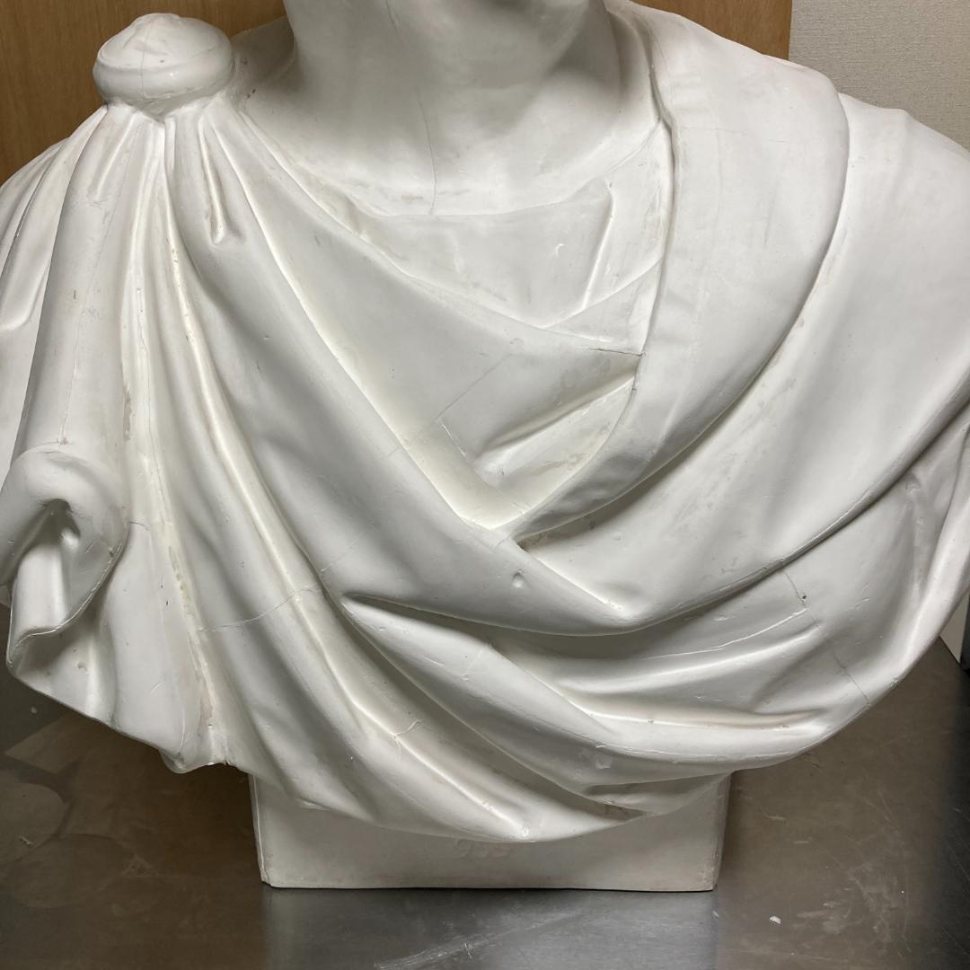 ブールタス　石膏像