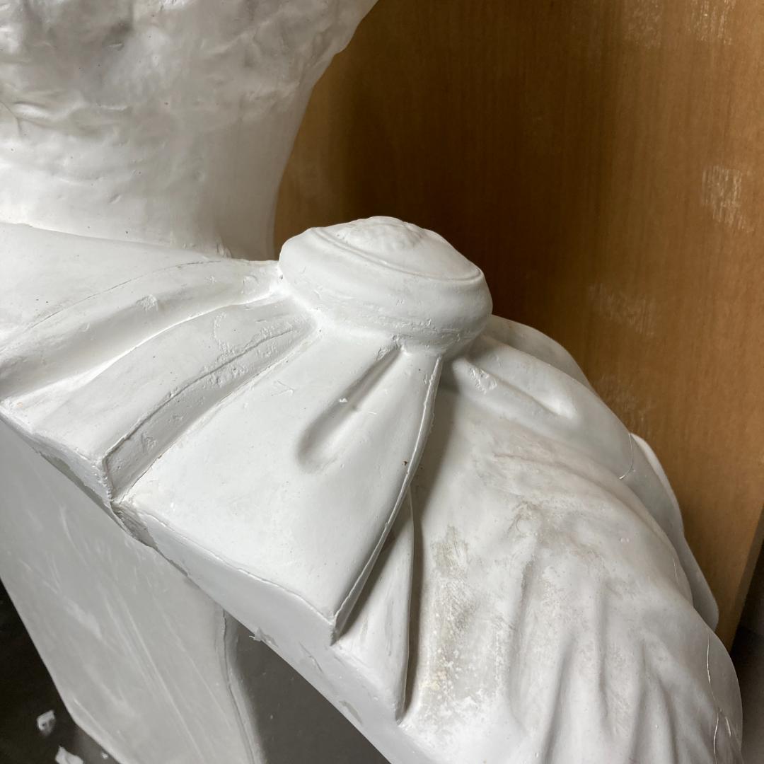 ブールタス　石膏像