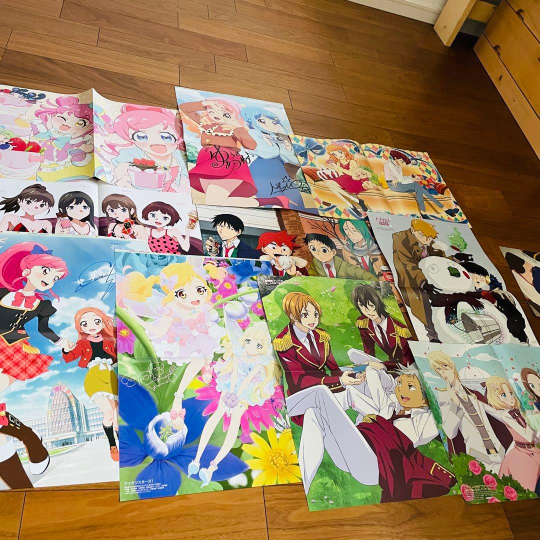 アニメ雑誌　ポスター　クリアファイル　ポストカード　まとめ売り