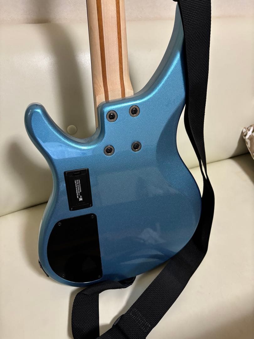 Yamaha エレキベース メタリックブルーTRBX304