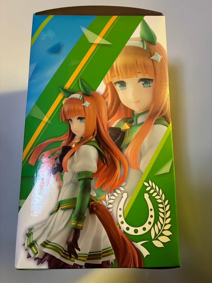 サイレンススズカフィギュア ウマ娘　Lucrea