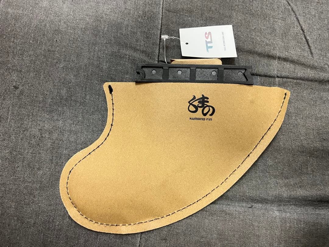 試乗して即入荷！futuresタイプ 最新！TOOLS &くまのコラボフィン