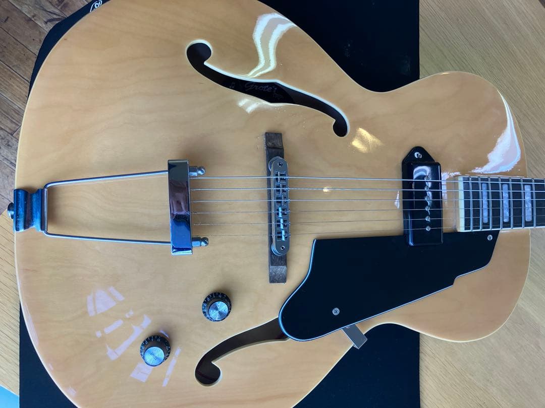 Grote セミアコースティックギター ナチュラル