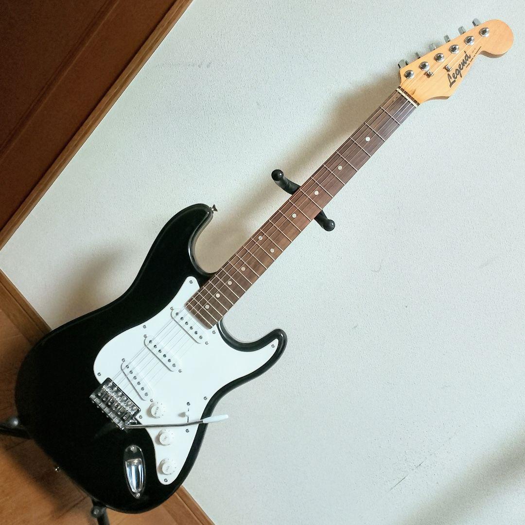 美品　LEGEND by Aria ProII　ストラトキャスタータイプ　エレキ