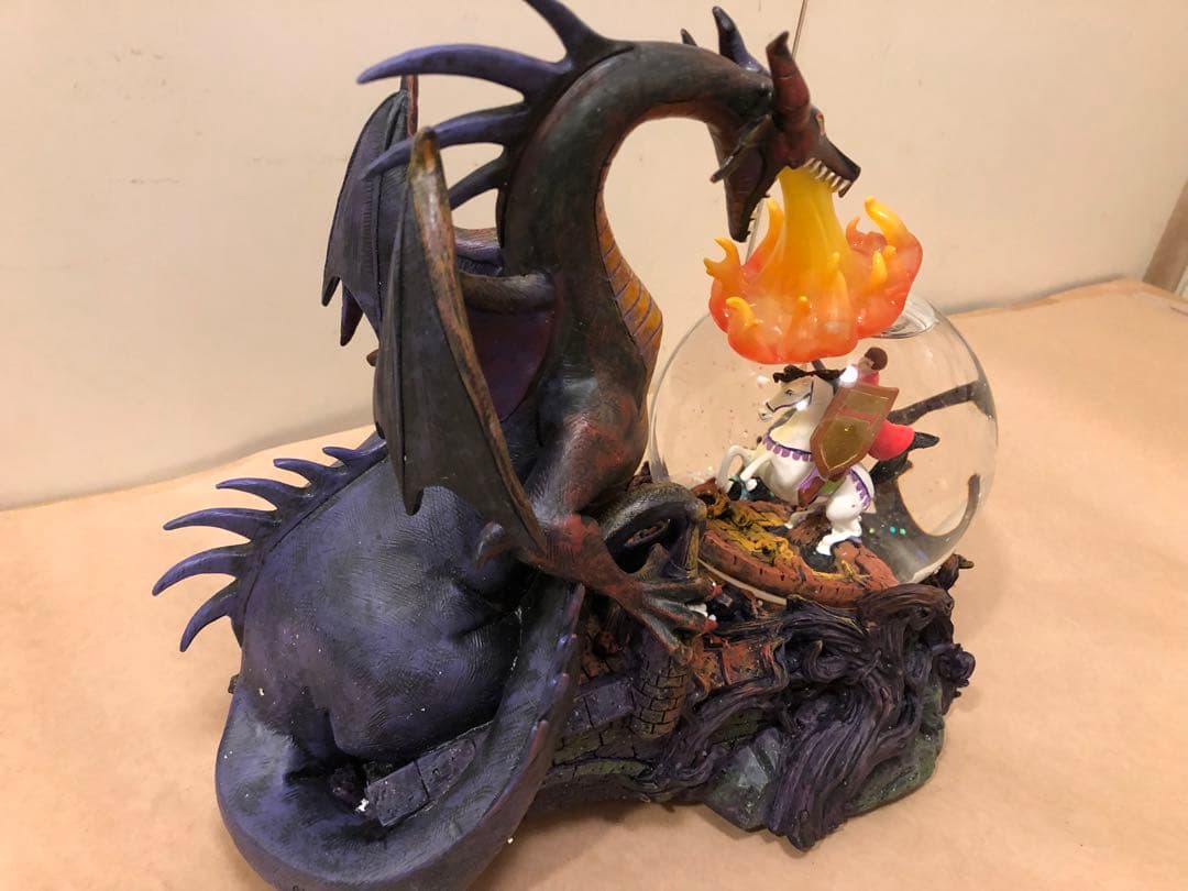 ディズニー　眠れる森の美女　クライマックスシーン　スノードーム　スノーグローブ