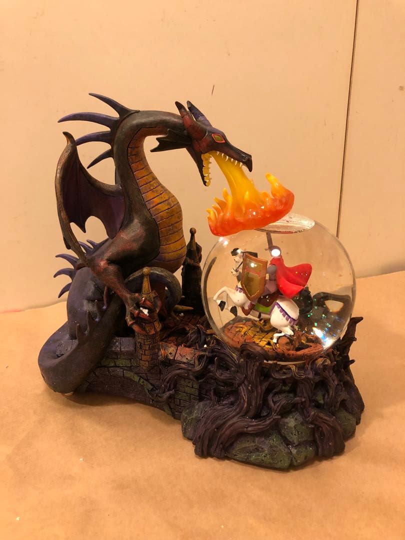 ディズニー　眠れる森の美女　クライマックスシーン　スノードーム　スノーグローブ