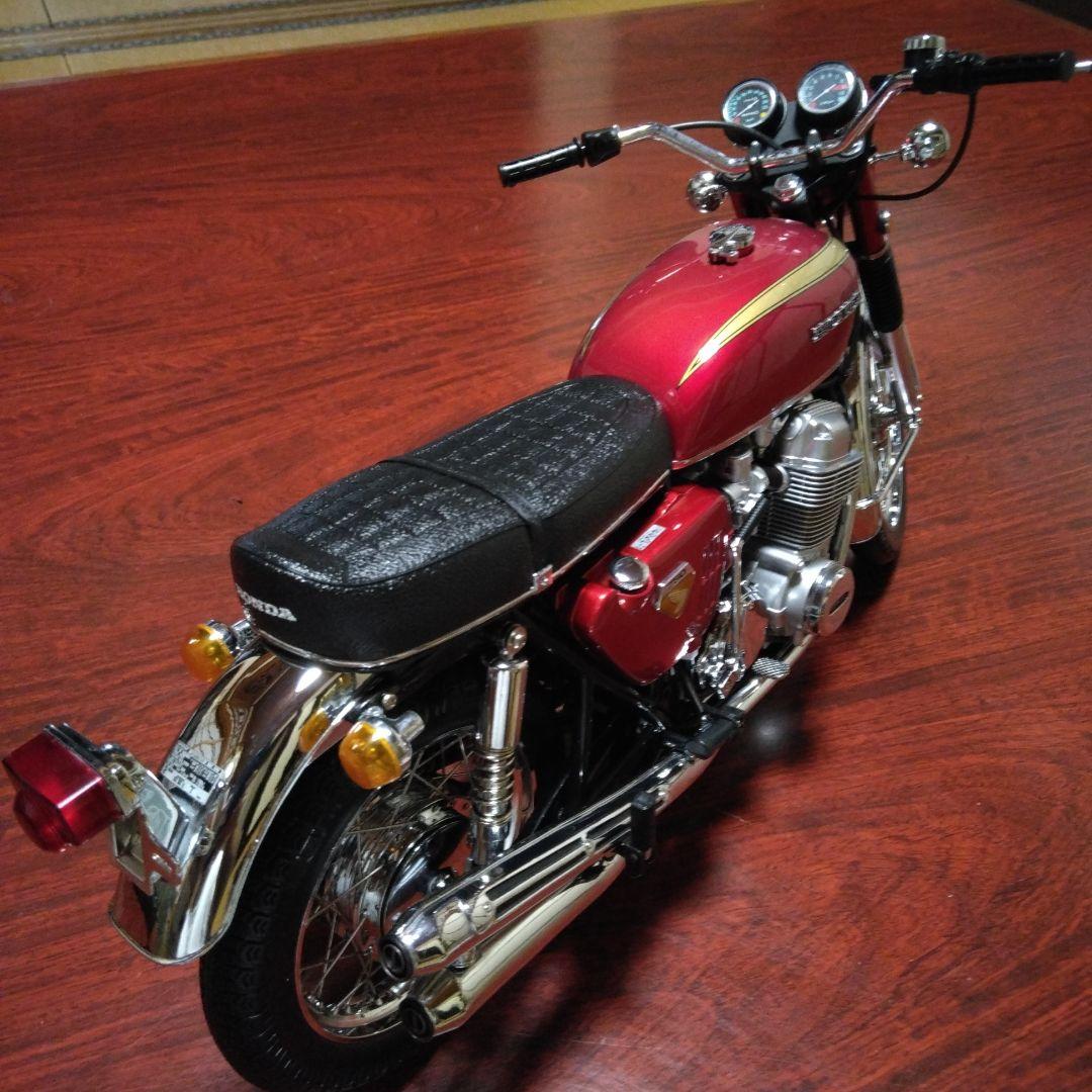 オートバイ・バイク MINICHAMPS Honda CB 750 1:6
