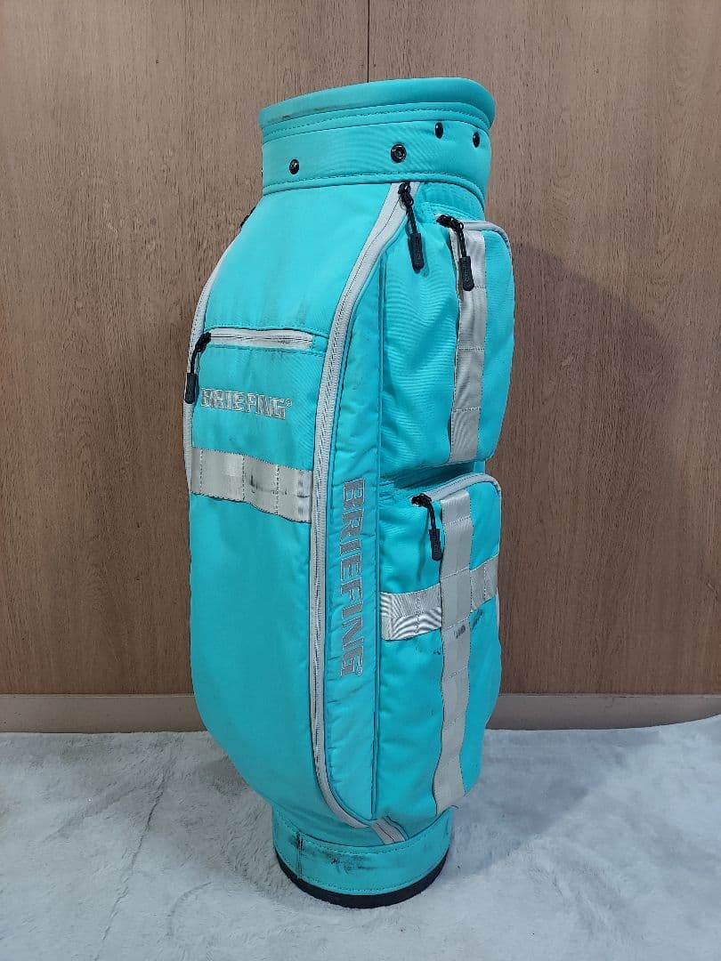 希少 人気色アクア〈BRIEFING〉キャディバッグ ブリーフィング 終売品