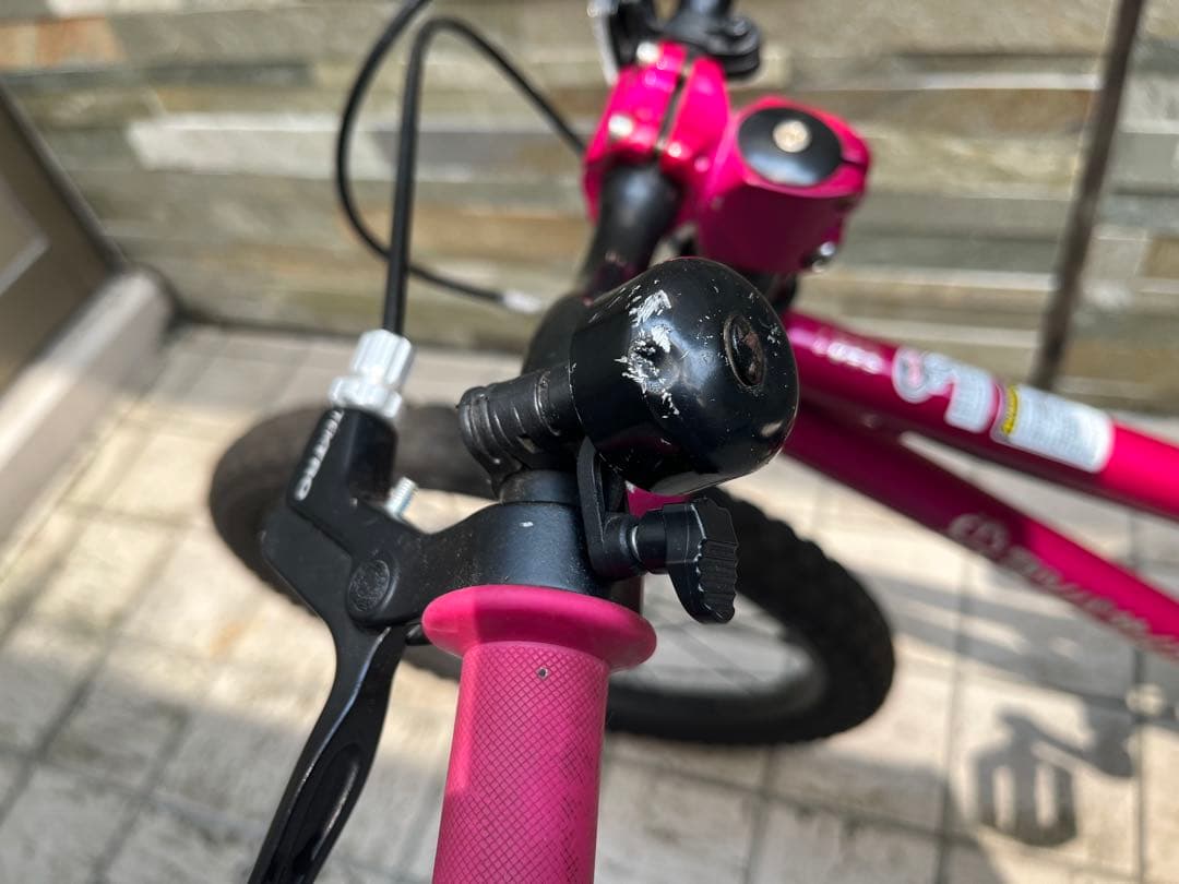 子供用 自転車 20インチ ヨツバサイクル　クリスタルピンク⭐︎直接受け渡しのみ⭐︎