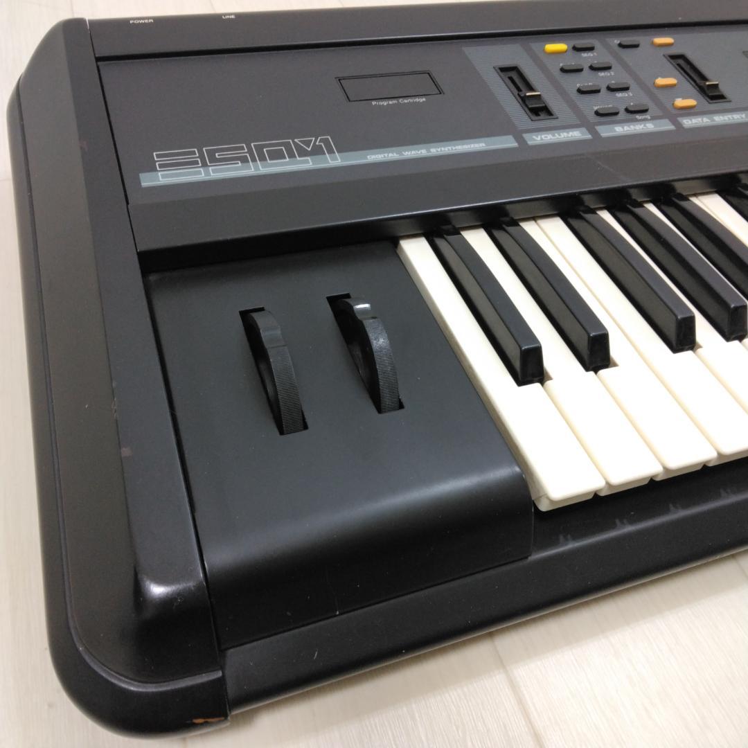 ENSONIQ ESQ1 ビンテージシンセサイザー 中古現状品