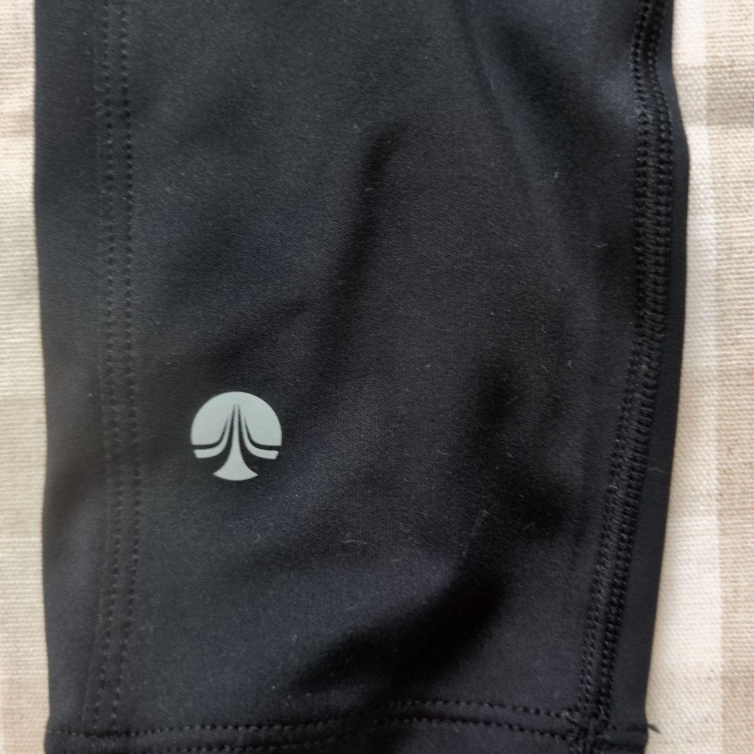 ヨガウェア パンジー柄トップス　上　Sサイズ