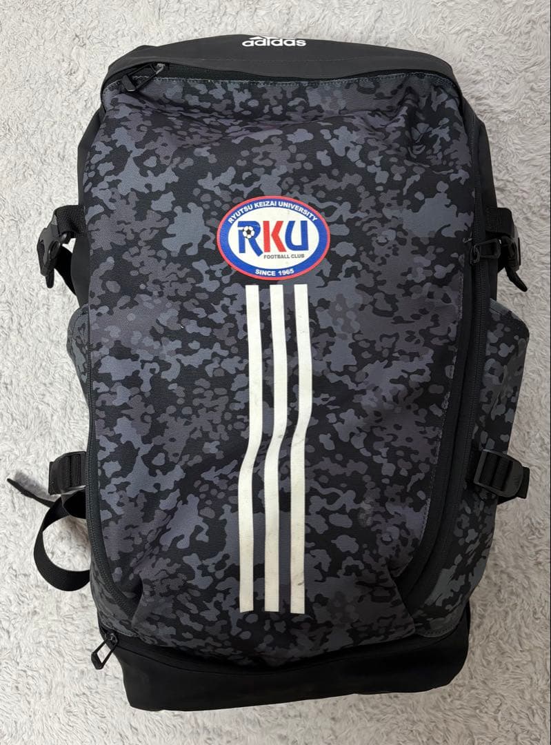 流通経済大学サッカー　迷彩バックパック & ジャケットセッ